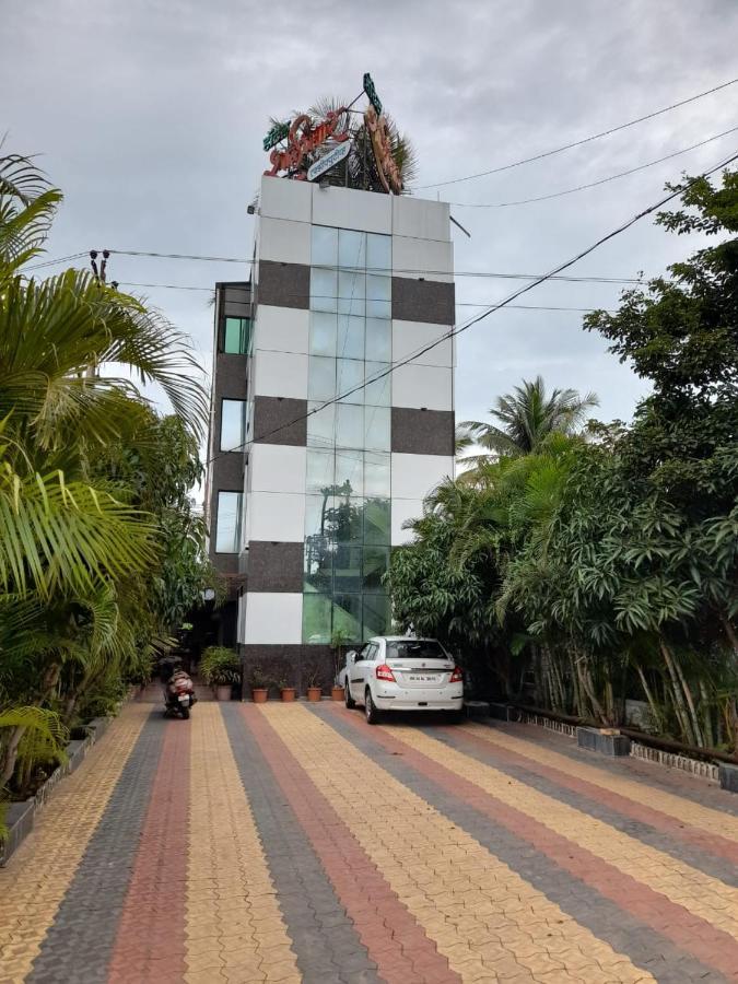 Hotel Shalimar Executive, Uran Islampur Peth  Exteriér fotografie