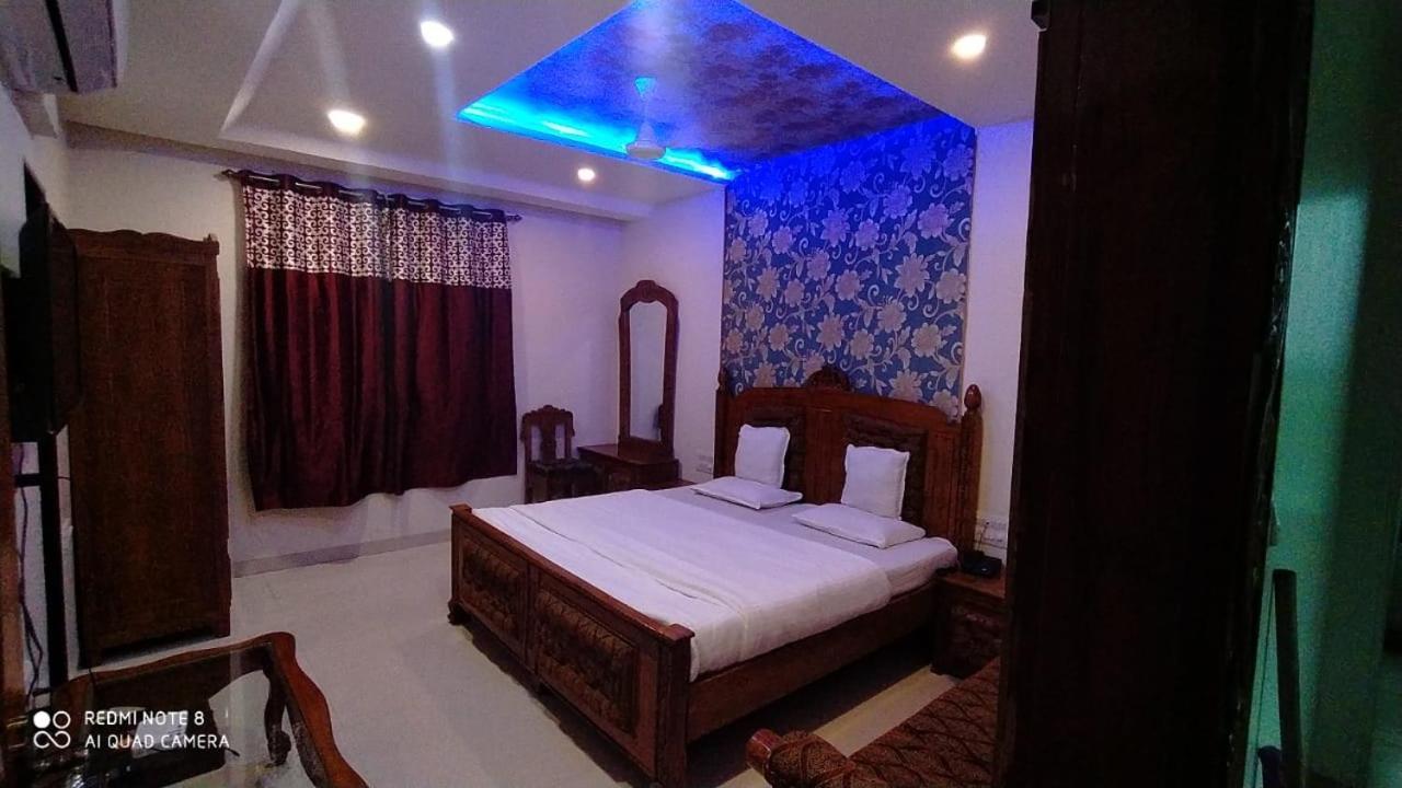 Hotel Shalimar Executive, Uran Islampur Peth  Exteriér fotografie
