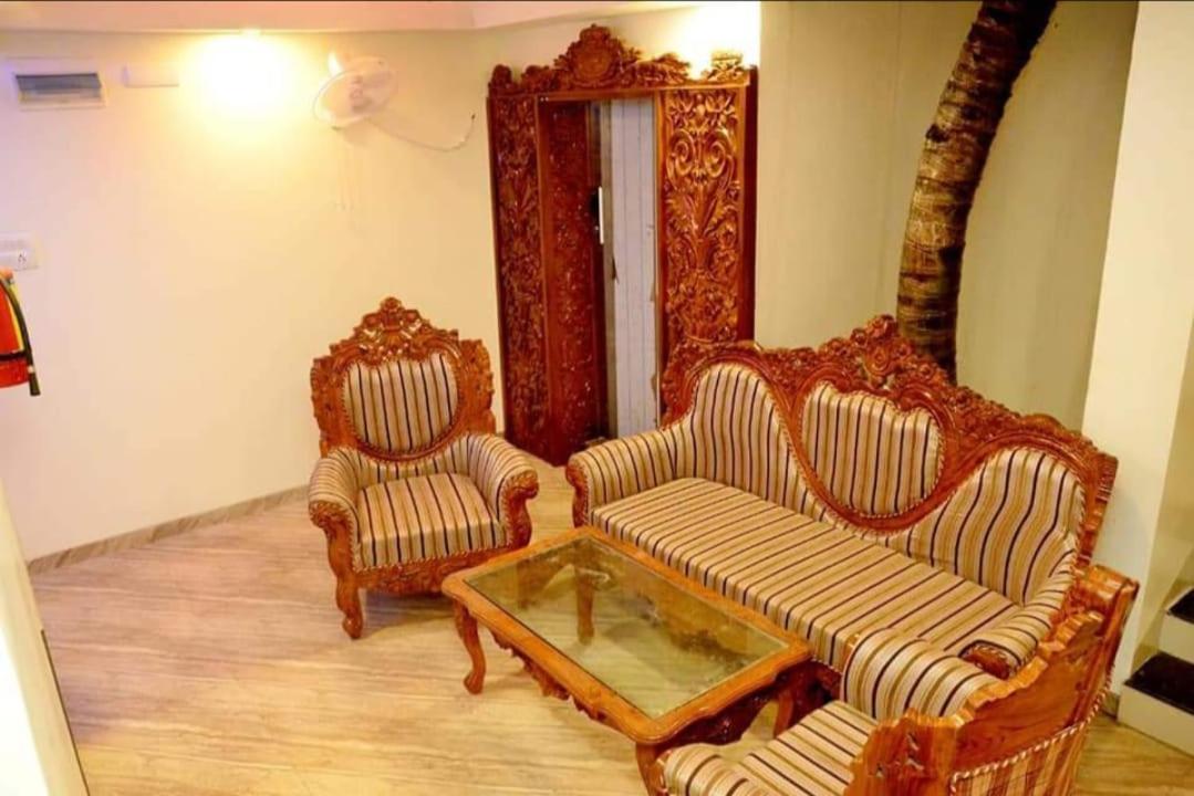 Hotel Shalimar Executive, Uran Islampur Peth  Exteriér fotografie